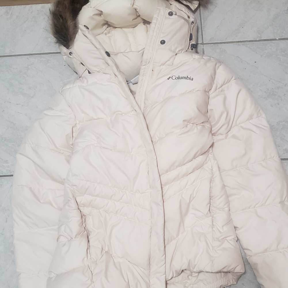 Columbia white coat